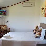 Condominio Rcr Green Field Casas Para Temporada